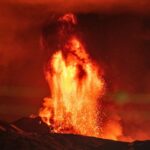 Etna își arată din nou forța: alertă maximă pentru aviație! 3 vulcanul etna a erupt din nou nivelul de avertizare pentru aviatie a fost ridicat la rosu 683e939b43510