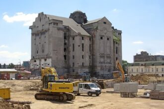 a crescut numarul angajatilor din bucuresti 6889b8e72c1e2