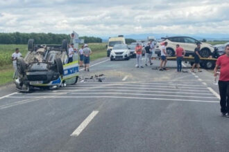 accident grav cu trei masini in timis autospeciala de politie rasturnata un agent a ramas incarcerat intervine un elicopter smurd 68877af1a79af