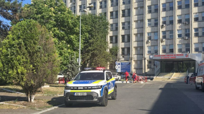 Accident matinal pe strada 8 Martie din Constanța! Șoferul se afla sub influența alcoolului, conform poliției. 1 accident la primele ore ale diminetii pe strada 8 martie din constanta soferi era baut spun politistii 688b401a841d6