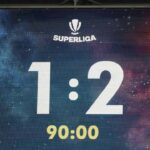 STRATEGII INOVATOARE Hagi și Zicu dezvăluie două "bijuterii": un spectacol ofensiv de excepție și un apărător ce evocă stilul lui Dan Petrescu 3 analiza hagi si zicu mai propun doua comori un one man show ofensiv si fundasul care a amintit de dan petrescu 688635412c34e