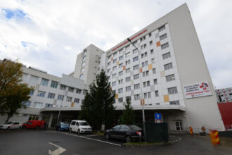 angajat al spitalului de copii din iasi acuzat ca a agresat sexual o pacienta minora pe care a ademenit o intr o camera tehnica 68827e7fca7be