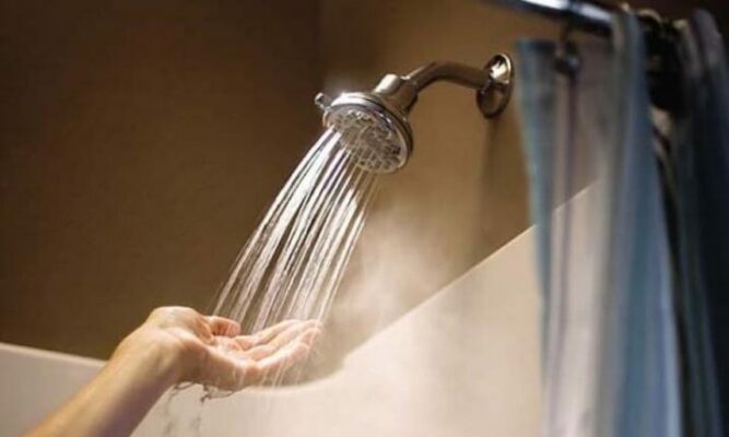Alertă pentru constănțeni: Începând din această noapte, se oprește livrarea apei calde în oraș, timp de 70 de ore! 1 atentie constanteni din aceasta noapte se intrerupe furnizare apei calde in municipiu pentru o perioada de 70 de ore 688708ad043ff