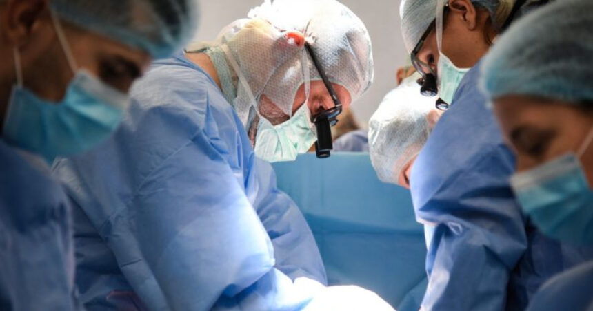 Frisoane și dureri lombare: Misterul unei grave afecțiuni cardiace descoperit la un bărbat 1 avea frisoane si dureri de spate cu ce boala severa a inimii a fost diagnosticat un barbat 688734ccf1870