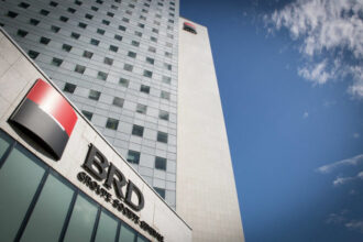 brd anunt catre clienti lanseaza noi carduri foto 6888c2dba3ed6