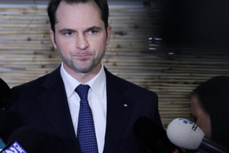burduja mesaj ironic dupa intalnirea dintre nicusor dan si drula efervescenta mare deja pentru primaria capitalei 688a63ad13e19