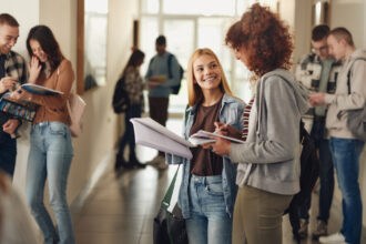 cele mai bune licee din bucuresti dupa ultima medie de intrare brosura de admitere pentru anul scolar 2025 2026 68846dc5d1740