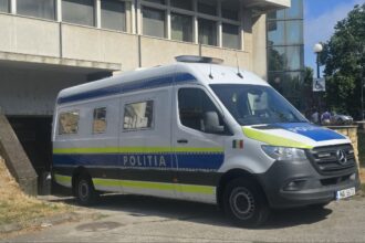 condamnati la ani grei de inchisoare trei traficanti constanteni au fost saltati de politisti au ajuns imediat la penitenciarul poarta alba 6883458449aa6