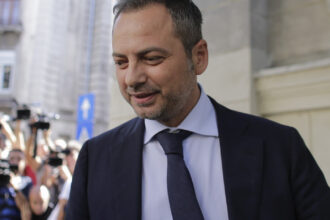 conducerea pnl l a validat pe dan motreanu in functia de secretar general si a stabilit atributiile prim vicepresedintilor 688288fc6d947