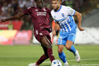 conference league universitatea craiova se intoarce invinsa din bosnia dar are inca sanse in retur 6885ee126b2a0