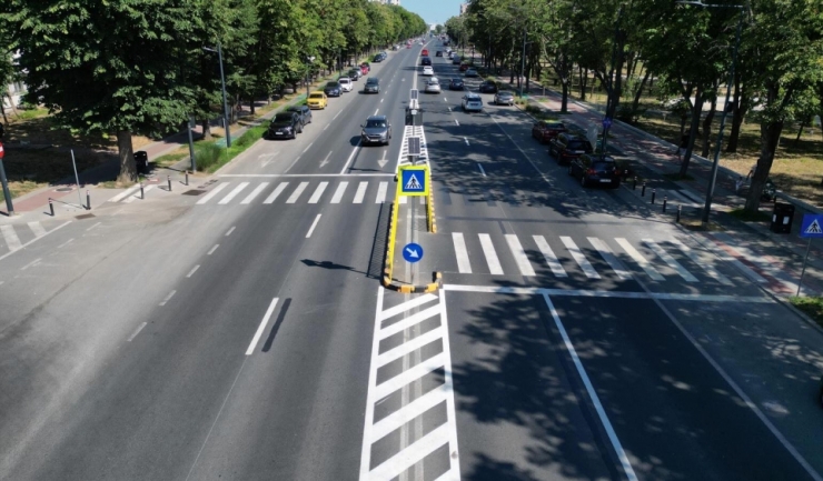Constanța: Trecerea de pietoni de pe bulevardul Lăpușneanu, înfrumusețată cu un scuar central 1 constanta o trecere de pietoni de pe bulevardul lapusneanu amenajata cu scuar median 688b86187c52e