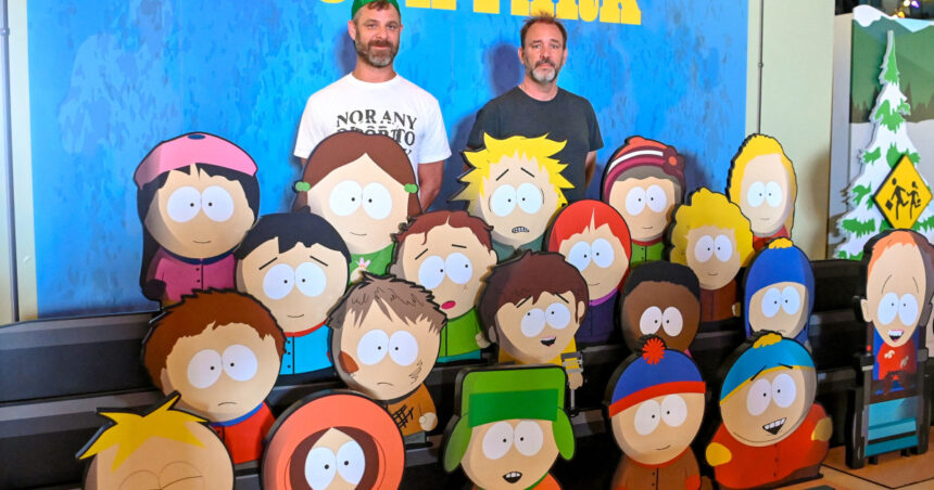 „South Park” își aduce omagiu ironic lui Trump, ca răspuns la criticile primite din partea Casei Albe pentru satirizarea președintelui 1 creatorii south park ii prezinta scuze ironice lui trump dupa ce casa alba a criticat serialul in care presedintele e rididiculizat 68839041f1936