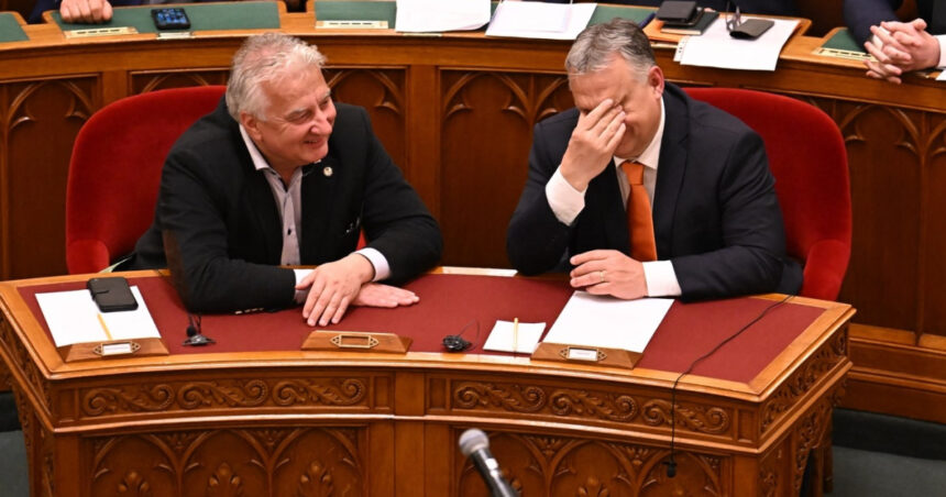Vicepremierul Ungariei dezvăluie cum a interpretat mesajul favorabil lui George Simion transmis de Viktor Orban: O clarificare rapidă a temei în discuție. 1 cum explica vicepremierul ungariei mesajul pro george simion al lui viktor orban in cateva secunde a existat o asezare a subiectului 68828c3121046