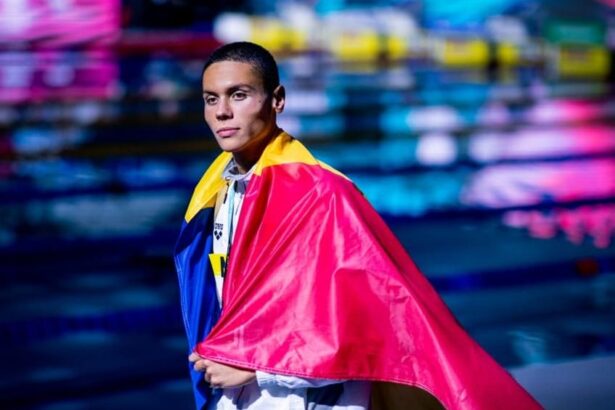david popovici medalie de aur la 200 metri liber la campionatele mondiale de natatie din singapore 6888aead9cc9b