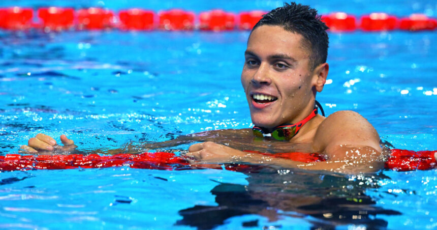 David Popovici a obținut locul doi în calificările pentru finala de 100 m liber la Campionatul Mondial din Singapore 1 david popovici s a calificat in finala la 100 m liber cu al doilea timp la mondialele din singapore 688a73ff22cd8