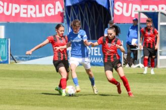 debut de campionat cu derby pentru fetele de la farul constanta 688a73b3df3d1