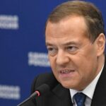 donald trump si dmitri medvedev intra intr o polemica de la distanta iritat de retorica periculoasa trump ii spune lui medvedev sa aiba grija ce spune aliatul lu 688b7e47a47aa