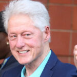 Un alt lider american în centrul controversei legate de Epstein: „Cel mai renumit nume pe lista scandalurilor” 2 dupa donald trump un alt presedinte american apare in scandalul pedofilului epstein cel mai mare nume din album 688338553542c