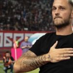 Lacrimi de bucurie la sosirea lui Arnautovic la Steaua Roșie Belgrad: „Am plâns mai mult în două zile decât în întreaga mea existență” 2 emotie pura la prezentarea lui arnautovic la steaua rosie belgrad am plans mai mult in doua zile decat in toata viata mea 68890611f0306
