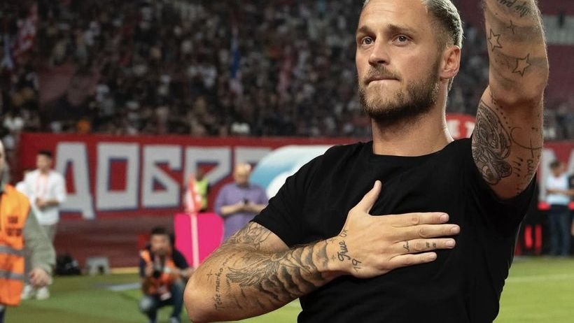 Lacrimi de bucurie la sosirea lui Arnautovic la Steaua Roșie Belgrad: „Am plâns mai mult în două zile decât în întreaga mea existență” 1 emotie pura la prezentarea lui arnautovic la steaua rosie belgrad am plans mai mult in doua zile decat in toata viata mea 68890611f0306