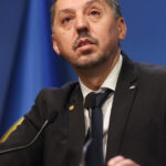 Ministrul Daniel David răspunde acuzațiilor de cenzură în învățământul superior: „Nu vorbim despre cenzură, ci despre standarde europene de excelență” 2 exclusiv ministrul daniel david despre acuzatiile de cenzura in mediul academic nu e o cenzura sunt seturi de bune practici europene 68825b26877f7