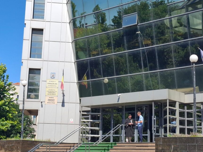 Un fost consilier DSVSA Constanța se apropie de reabilitare: a primit condamnare în urma unui dosar DNA 1 fost consilier din cadrul dsvsa constanta aproape de a scapa de cazier a fost condamnat anterior intr un dosar dna 6882a671afd82