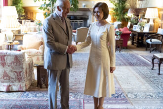 foto maia sandu a fost primita de regele charles la resedinta acestuia din sandringham mesajul transmis de presedinta republicii moldova 6882546c89f2e