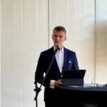 Inovație în România: Diehl își deschide porțile, iar Sorin Preda, CEO Global Vision, subliniază impactul investiției și potențialul de expansiune al industriei locale. 2 foto prima fabrica diehl din romania sorin preda ceo si fondator global vision aceasta investitie nu a ajuns aici intamplator vor urma si altii acest exemplu avem industrii cu potential foarte ma 688aeebbd42b0