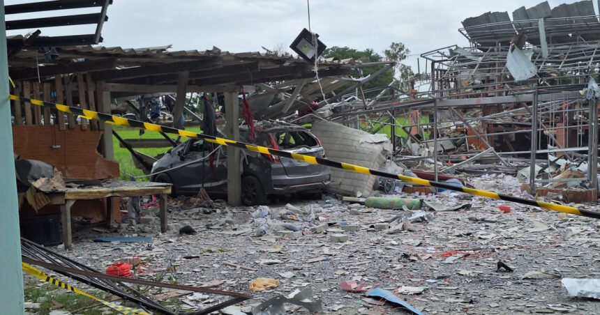 Explozie fatală în Thailanda: Nouă vieți curmate într-o fabrică de artificii 1 foto tragedie in thailanda cel putin noua persoane au murit intr o explozie la o fabrica de produse pirotehnice 6889f17c849f0
