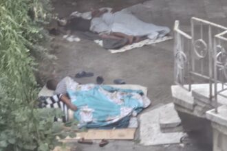 foto vacanta prelungita pe domeniul public in tomis iii turistii revin seara de seara 6883367890a9c