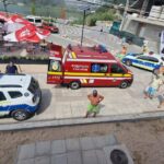 Accident pe nisipurile din Eforie: Un băiat de 12 ani necesită asistență medicală după ce a suferit o umflare a capului, confirmă echipa de salvare. 3 incident pe plaja din eforie un copil de 12 ani a avut nevoie de ingrijiri medicale si va fi dus la spital i s a umflat capul spun salvamarii 688356f7837bd