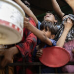 Israelul își intensifică asistența umanitară în Fâșia Gaza, în timp ce Ministrul Securității Naționale denunță „o cedare în fața Hamas” 2 israelul a anuntat ca a parasutat ajutoare umanitare in fasia gaza ministrul securitatii nationale acuza o capitulare in fata hamas 6885e5e529c5d