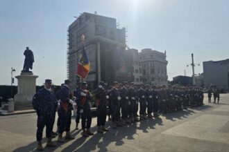 live foto video ceremonie militara emotionanta de ziua imnului national in piata ovidiu prefectul adrian teodor picoiu prezent la eveniment 68886592e6450