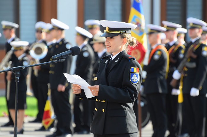Ceremonie deosebită pentru studenții militari: absolvenții Academiei Navale Mircea cel Bătrân din Constanța își primesc avansarea la primul grad de ofițer 1 moment de referinta pentru studentii militari absolventii academiei navale mircea cel batran din constanta avansati la primul grad de ofiter 6887b24b22808