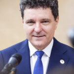 Nicușor Dan se pregătește să strălucească în Austria în acest weekend, unde va adresa o audiență de antreprenori în Salzburg. 3 nicusor dan merge in austria la finalul saptamanii presedintele va tine un discurs in fata oamenilor de afaceri din salzburg 6882380a540df
