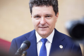 nicusor dan merge in austria la finalul saptamanii presedintele va tine un discurs in fata oamenilor de afaceri din salzburg 6882380a540df