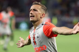 oficial gata marius stefanescu a plecat de la fcsb mult succes in continuare 688a234f9eaea