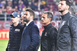 oficial varianta sapunaru a picat a fost secundul lui mutu si acum e antrenorul echipei din liga 2 bine ai venit 68839cd1ef864