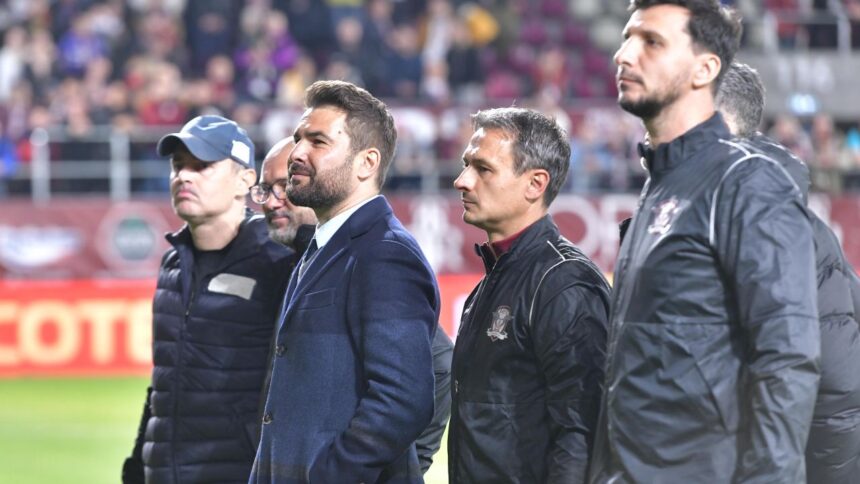OFICIAL Săpunaru a renunțat! Fostul secund al lui Mutu preia frâiele echipei din Liga 2: „Te așteptam cu brațele deschise!” 1 oficial varianta sapunaru a picat a fost secundul lui mutu si acum e antrenorul echipei din liga 2 bine ai venit 68839cd1ef864
