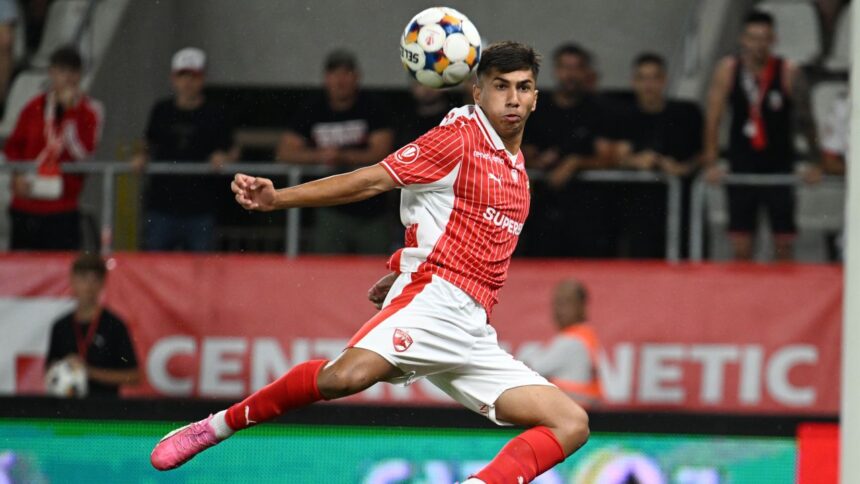 Oțelul și Dinamo se confruntă pe Sport.ro, începând cu ora 21:30! Ambele formații caută prima victorie în campionat! 1 otelul dinamo live text pe sport ro de la 2130 ambele echipe fara victorie in campionat 6885dd58a0fb5