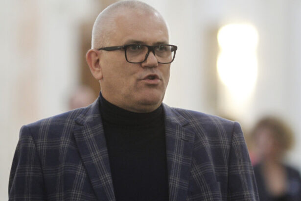 reactia lui nicusor dan in scandalul de hartuire legat de marius pieleanu trebuie sa fie o cercetare temeinica a snspa 688a1dd59b8ad