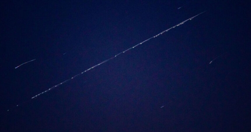 Starlink, rețeaua de sateliți a lui Elon Musk, a fost afectată de o întrerupere majoră a alimentării electrice. 1 sistemul de sateliti starlink al lui elon musk a suferit o pana de curent generalizata 688342f1ef41c