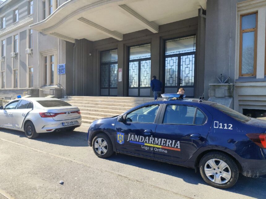 SURSE: Doi noi suspecți din cazul care a zguduit Portul Constanța și-au admis faptele la DNA! Descoperiți cine sunt aceștia. 1 surse alti doi inculpati din dosarul care a cutremurat portul constanta au recunoscut tot la dna iata cine sunt 688addbac47ee
