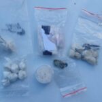 Tânăr din Constanța, prins în flagrant și reținut pentru 30 de zile, acuzat de trafic de droguri. 2 traficant de droguri din constanta arestat pentru 30 de zile tanarul a fost prins in flagrant delict 688741bf289eb