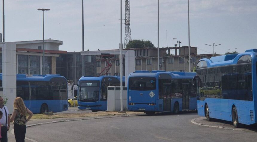 Constanța în impas: CT BUS intră în grevă de avertisment luni dimineață! 1 transportul public oprit la constanta greva de avertisment luni dimineata la ct bus 68865c7e6a196