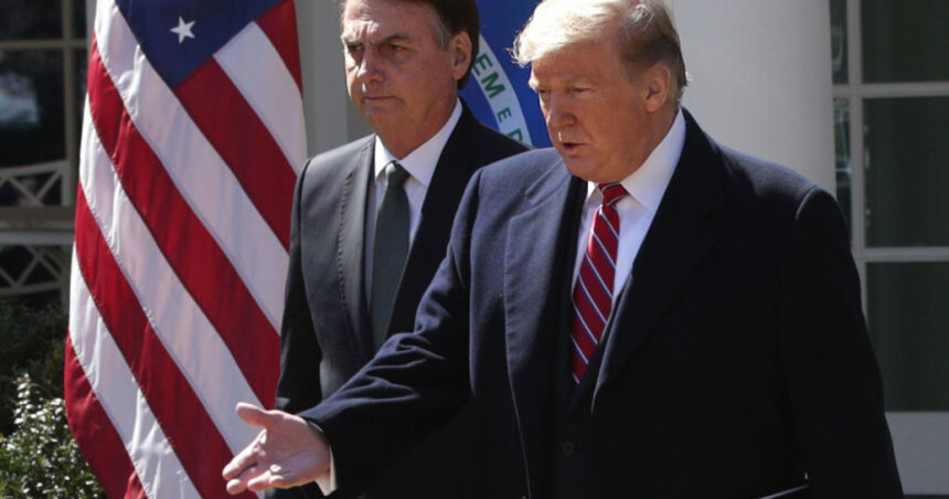 Trump aplică Braziliei o taxă vamală de 50%. Măsuri împotriva judecătorului Curții Supreme ce-l judecă pe Bolsonaro. 1 trump impune braziliei taxe vamale de 50 sanctiuni pentru judecatorul curtii supreme care l judeca pe bolsonaro 688a83214f7bc