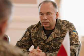 ucraina va muta antrenamentele militare in subteran afirma comandantul fortelor armate 688a78b70dbb7