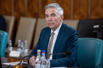 ultima ora video dragos anastasiu demisioneaza din guvern explicand si cum a fost obligat sa dea curs unui santaj 68863bcccb0b3