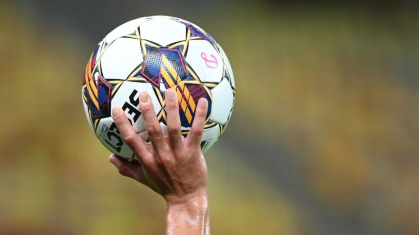 Ungurii au descoperit un talent din SuperLiga României: „Inovație, rapiditate și o doză de șiretenie” 1 ungurii s au indragostit de un jucator din superliga romaniei creativitate viteza si chiar viclenie 68846fbd68949
