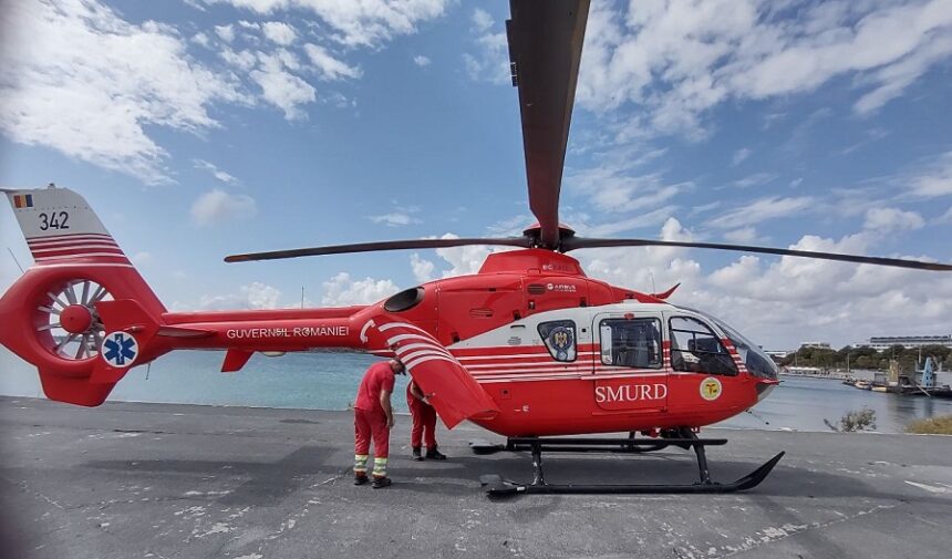 Nouă tragedie la Techirghiol: O persoană inconștientă salvată din ape, elicopter SMURD în acțiune. Intervenții suplimentare pe plaja Sincai. 1 update tragedie la techirghiol persoana inconstienta scoasa din apa in zona baile reci a fost trimis elicopterul smurd o alta interventie are loc pe plaja sincai 6883b97e4e05d
